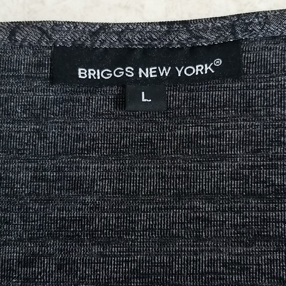 Briggs N.Y. Top - Picture 4 of 4